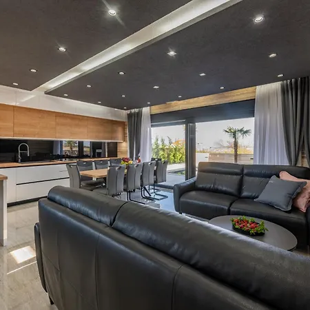 Villa Seaside Luxury With A Swimming Pool Privlaka, Zadar - 23517