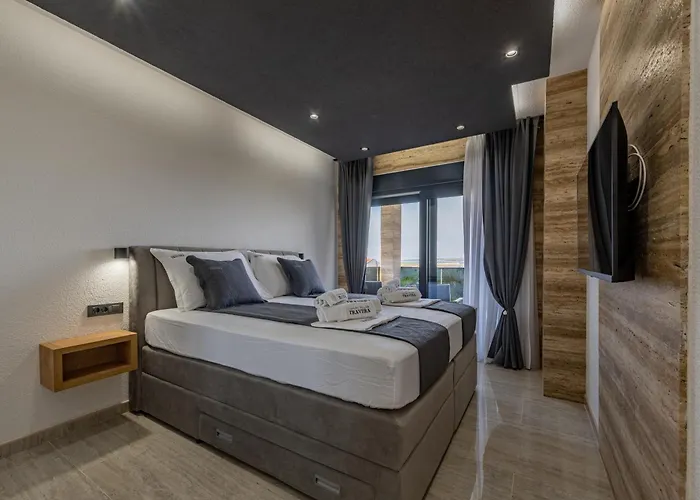 Seaside Luxury With A Swimming Pool Privlaka, Zadar - 23517 Villa